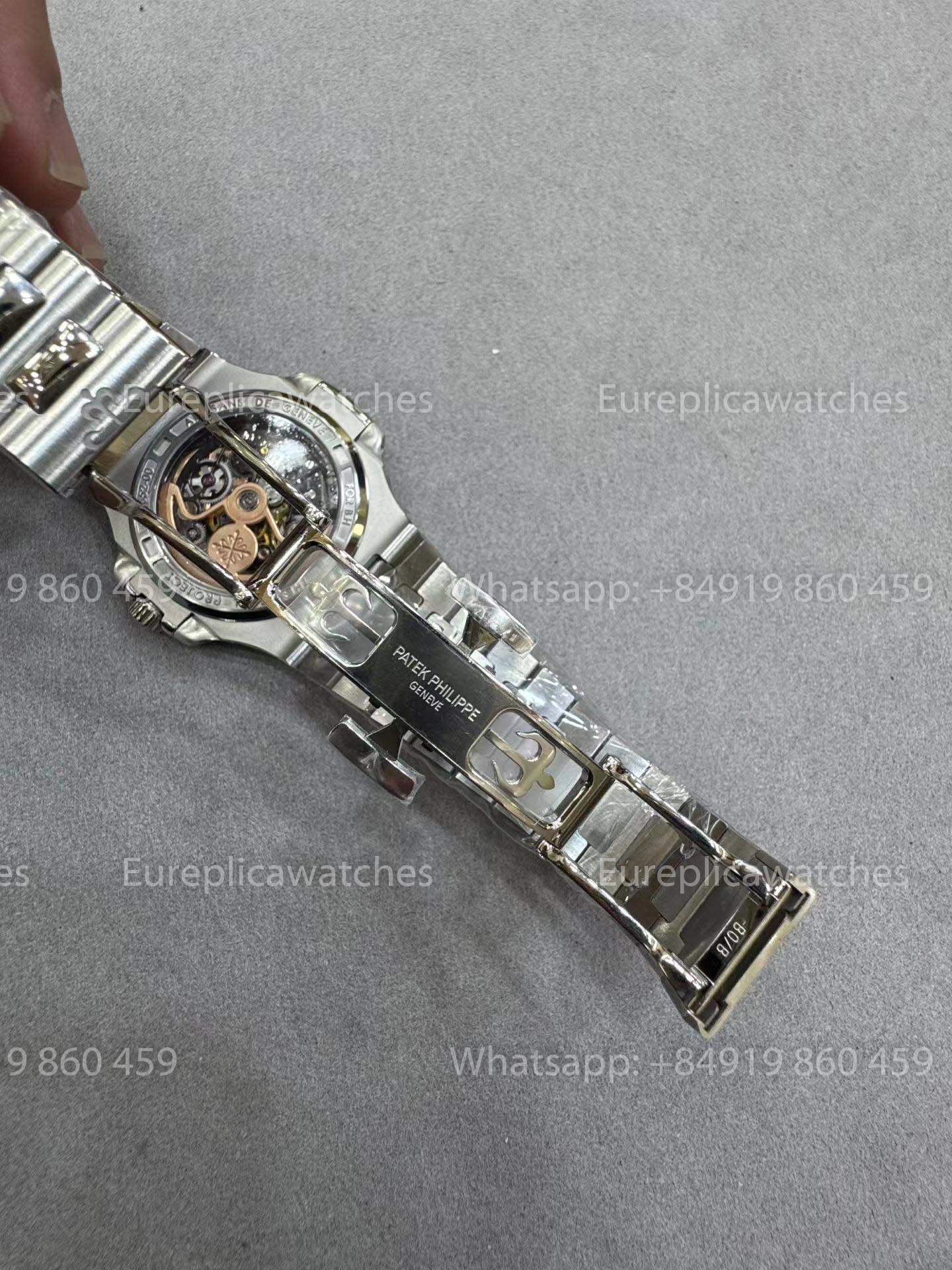 Diw Factory - Artisans de Genève Maßgefertigte Nautilus 5711