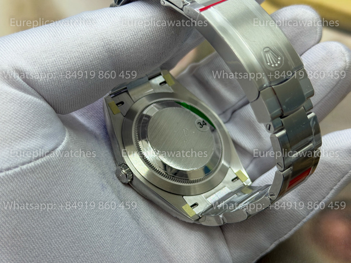 VS Factory - Rolex Oyster Perpetual M124300 41MM Black Dial 3230 Movement