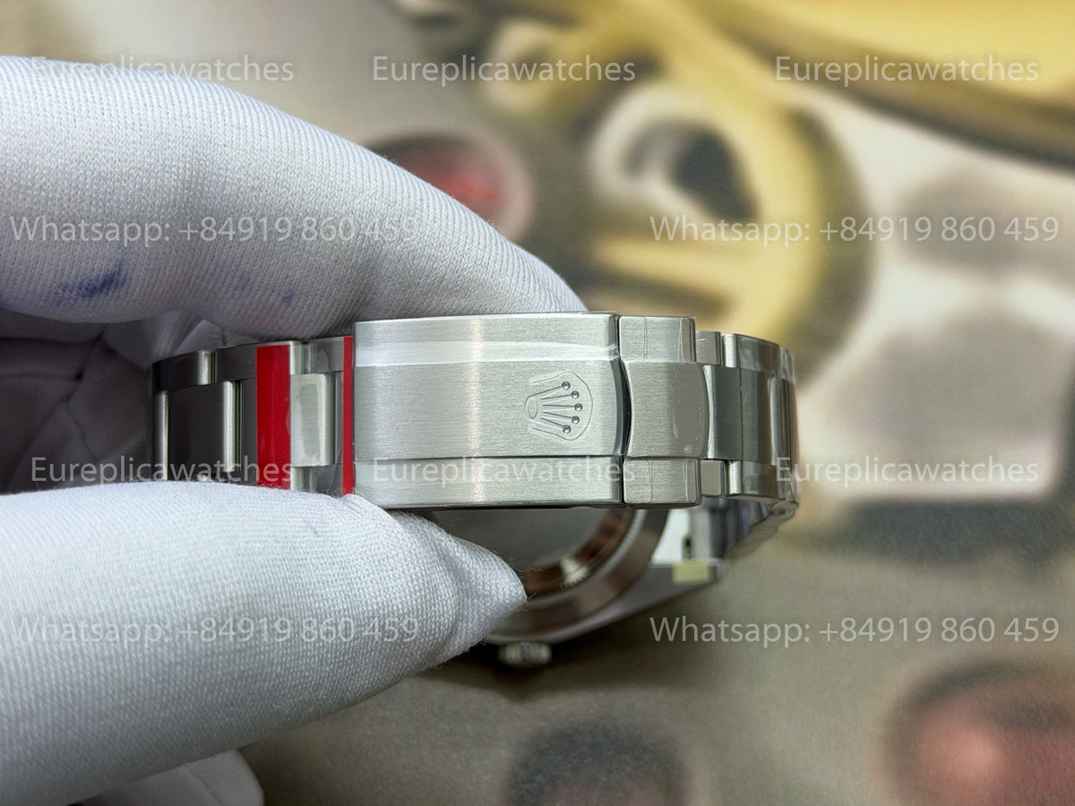 VS Factory - Rolex Oyster Perpetual M124300 41MM Black Dial 3230 Movement