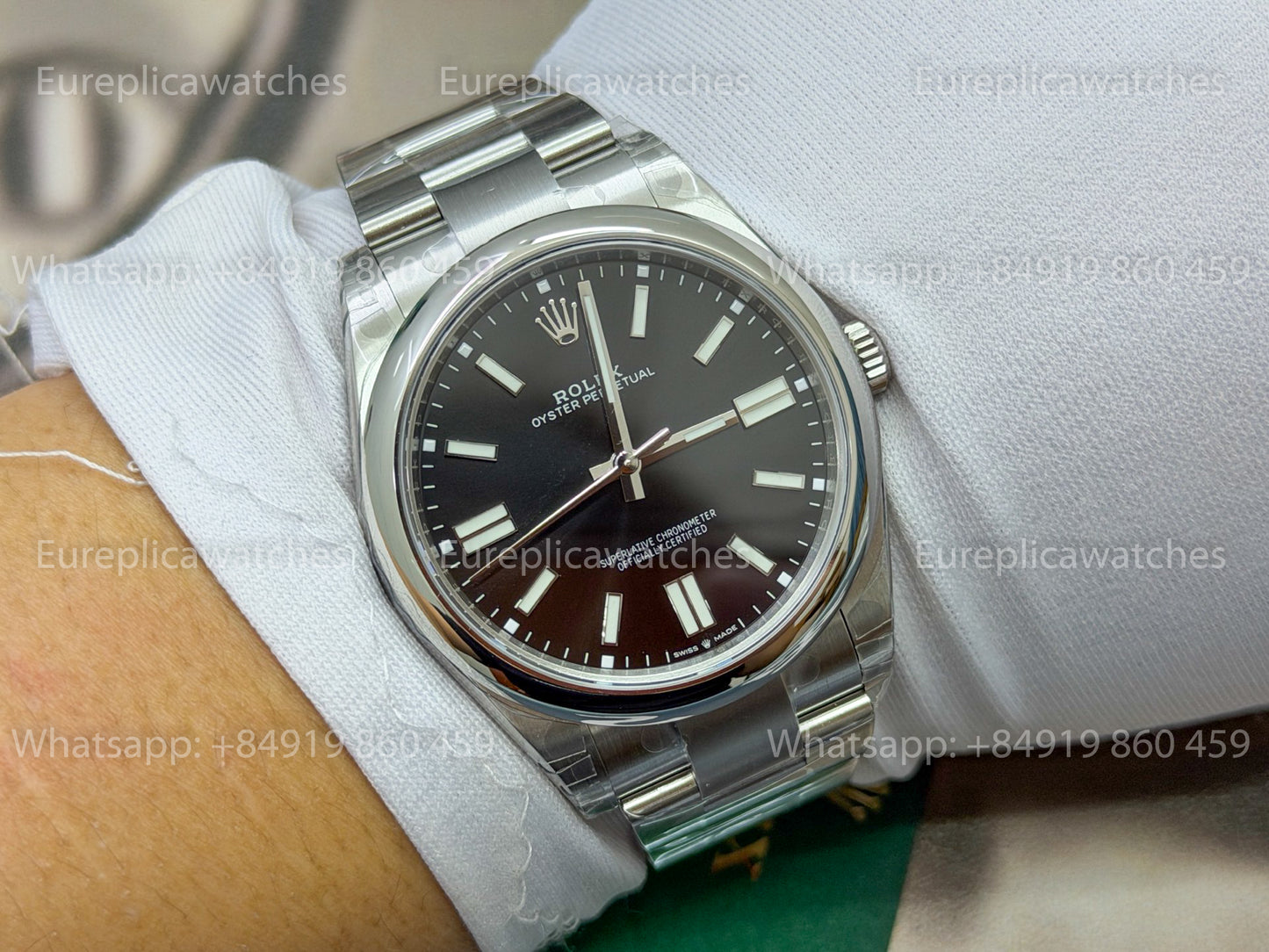 VS Factory - Rolex Oyster Perpetual M124300 41MM Black Dial 3230 Movement