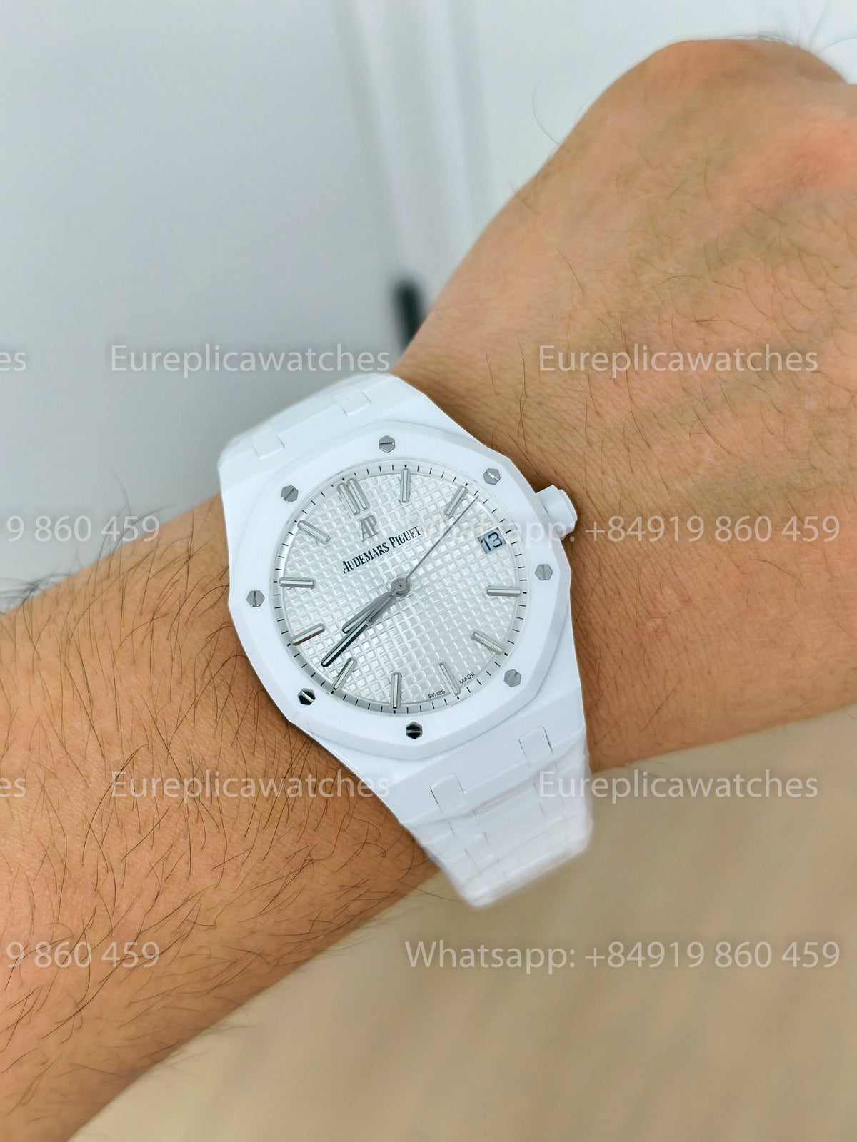 ZF - Audemars Piguet Royal Oak 15500ST Full Ceramic White Cal. 4302 Free-Sprung Movement
