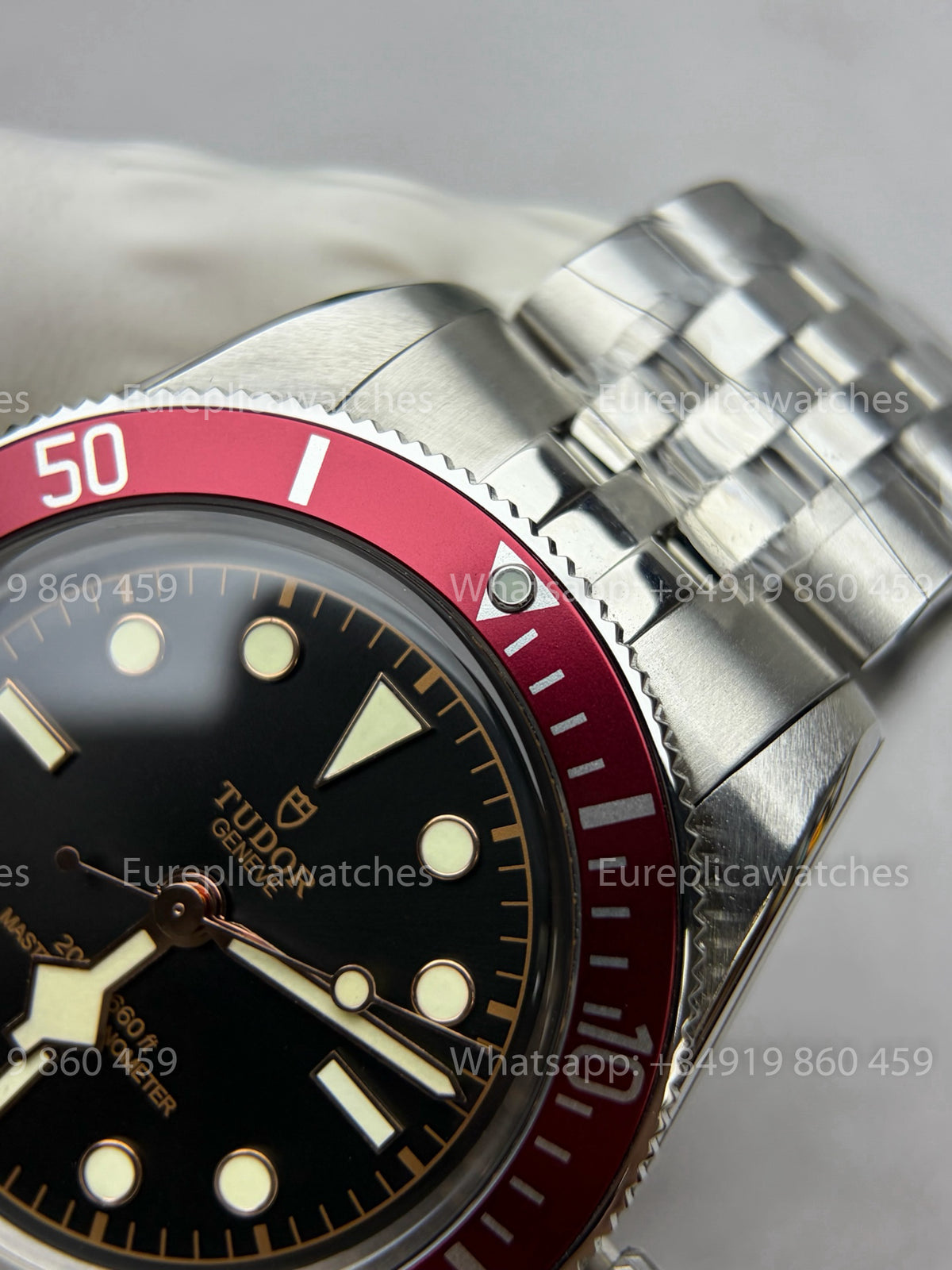 DiF Factory V2 Tudor Black Bay 54 37mm “Burgundy” Jubilee strap