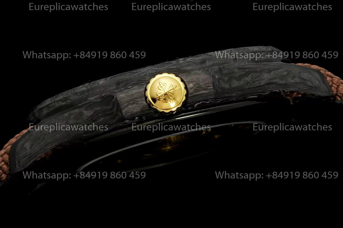 DiW Patek Philippe Aquanaut 5167 – Yellow Dial Carbon Fiber Case