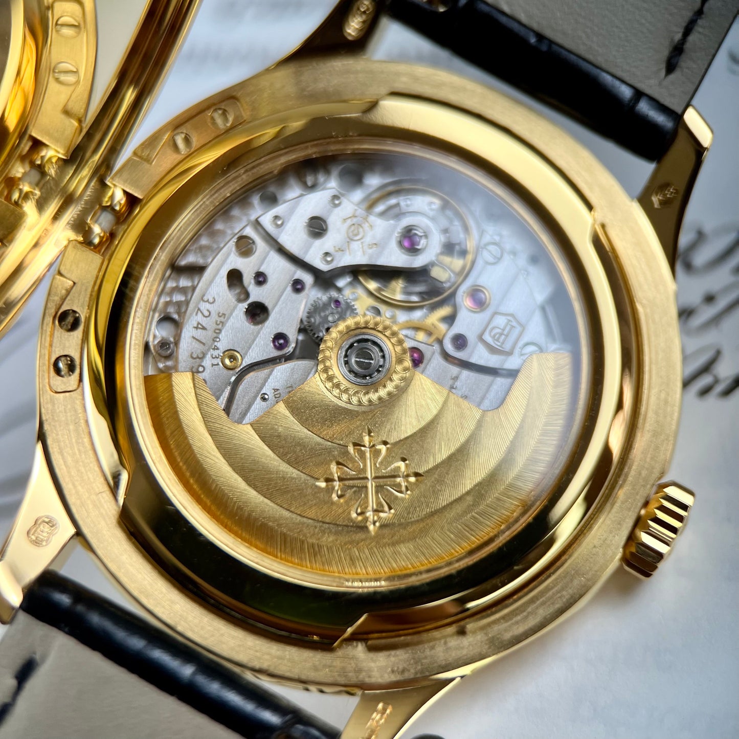 Patek Philippe Calatrava 5227J-001 revêtu d'or jaune 18 carats 3K Factory