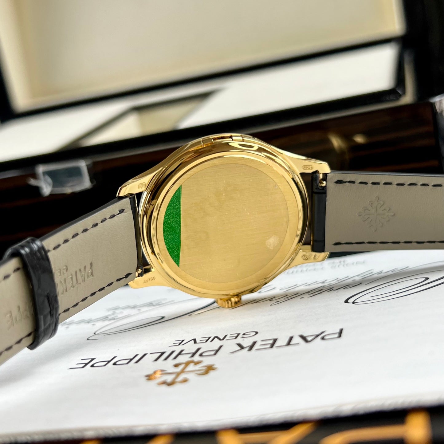 Patek Philippe Calatrava 5227J-001 revêtu d'or jaune 18 carats 3K Factory