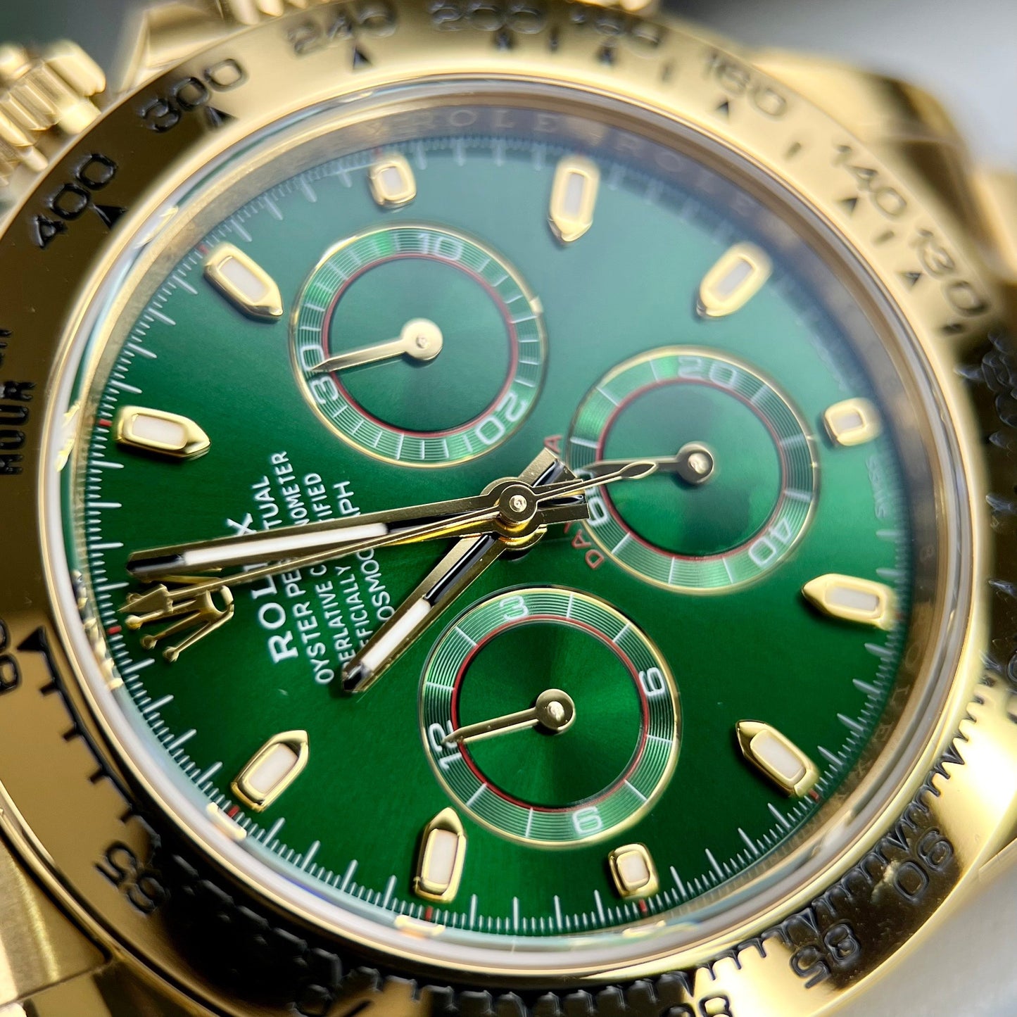 Rolex Gelbgold Cosmograph Daytona 40 Uhr, grünes arabisches Zifferblatt 116508, beschichtet mit 18 Karat Gelbgold