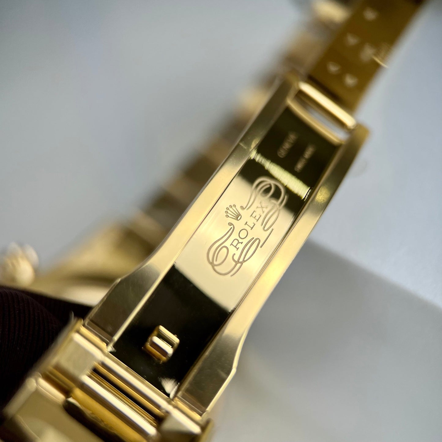 Rolex Gelbgold Cosmograph Daytona 40 Uhr, grünes arabisches Zifferblatt 116508, beschichtet mit 18 Karat Gelbgold