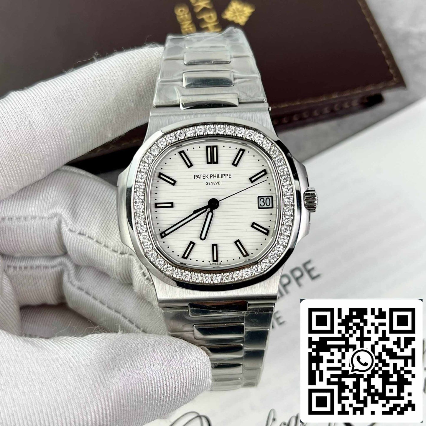 Patek Philippe Nautilus 5711/1A-011 Beste 1:1 Edition PPF Factory Custom Diamonds Moissanit