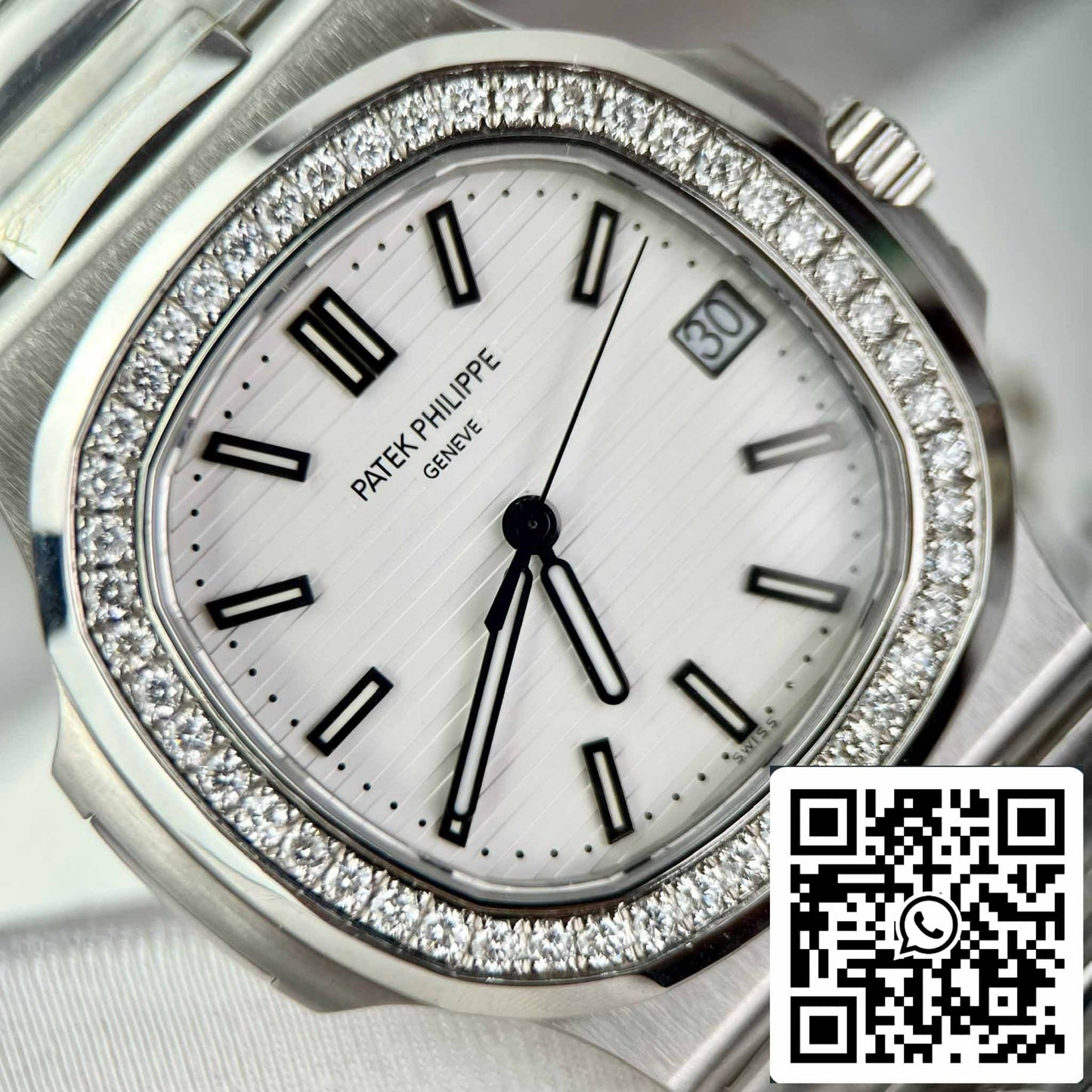 Patek Philippe Nautilus 5711/1A-011 Beste 1:1 Edition PPF Factory Custom Diamonds Moissanit