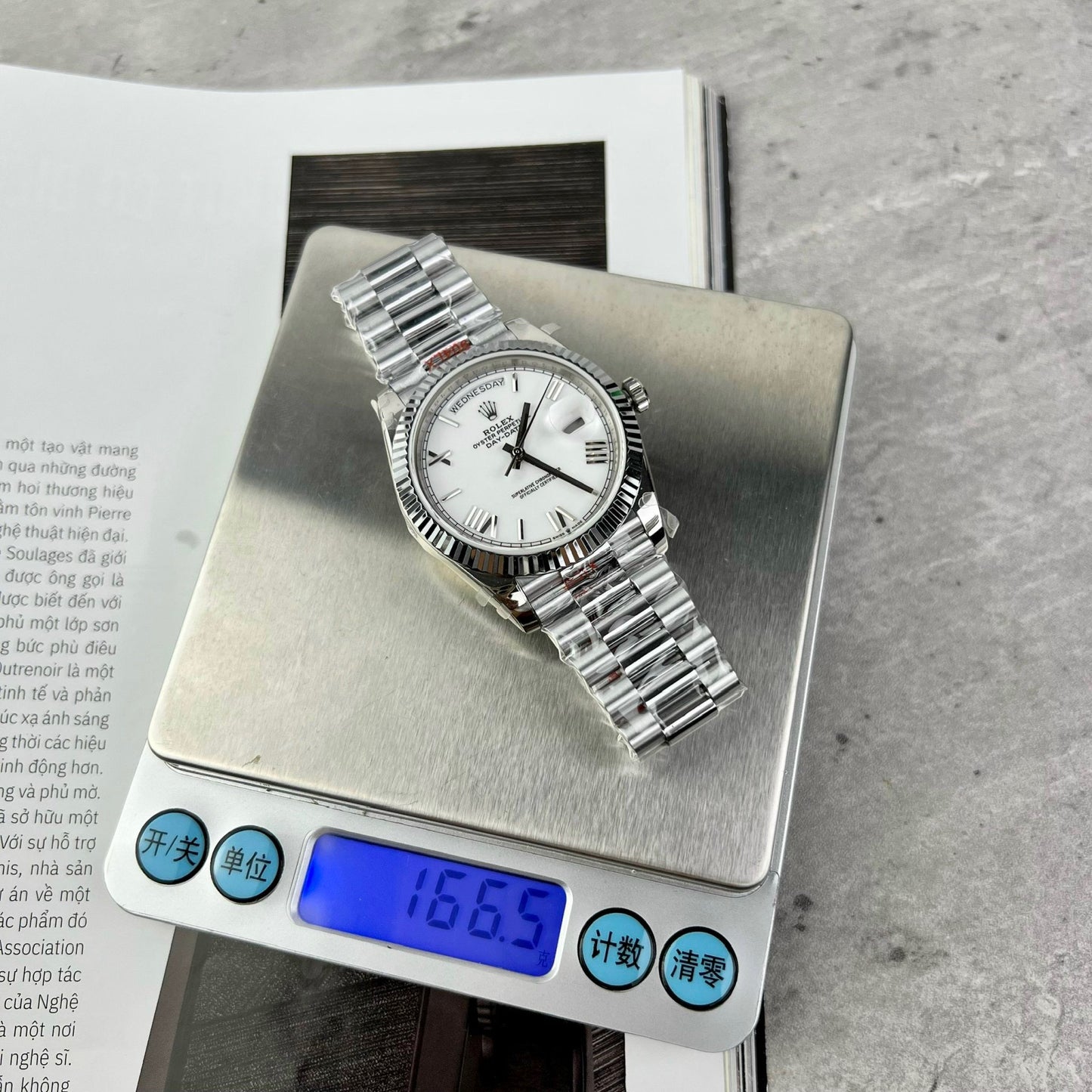 Rolex Day Date 40 mm 228238 President White Roman Best 1:1 Edition GM Factory V2