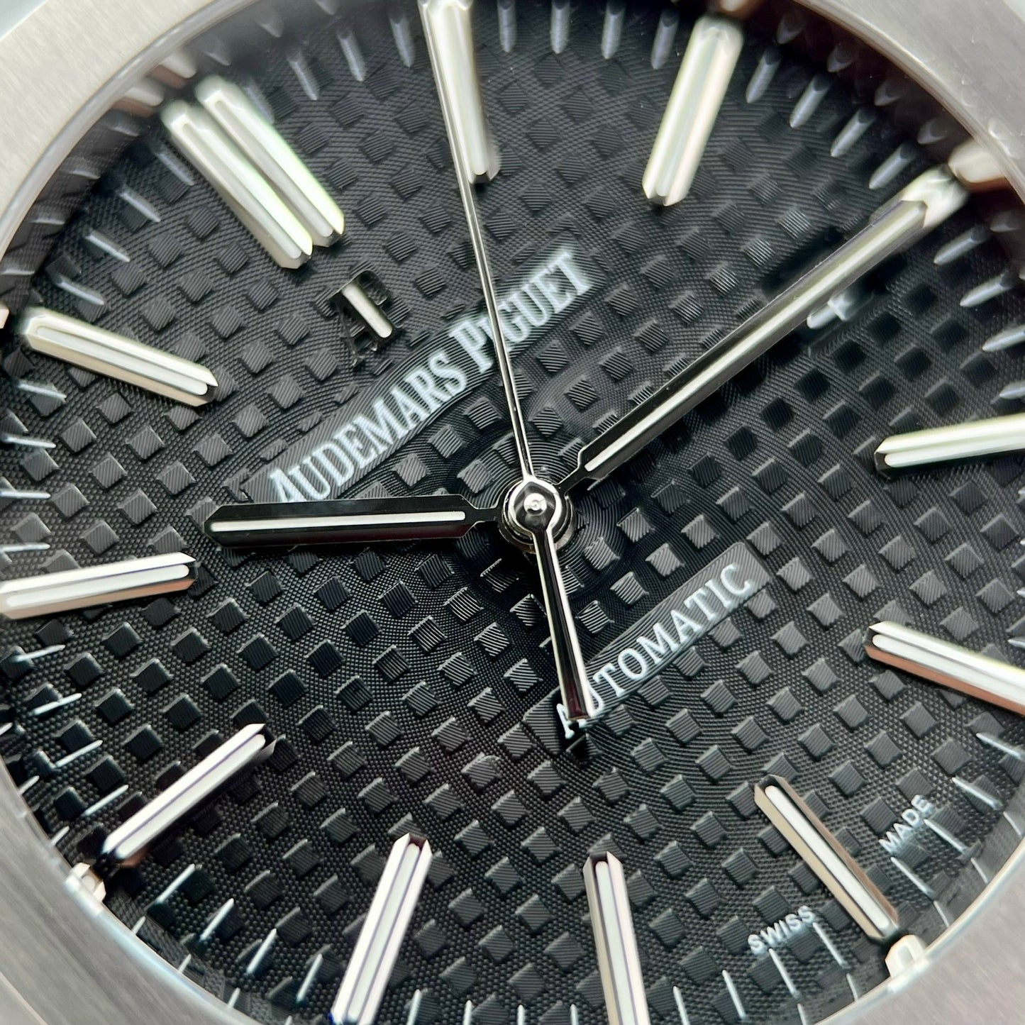 Audemars Piguet Royal Oak 15400 1:1 Best Edition APS Factory schwarzes Zifferblatt