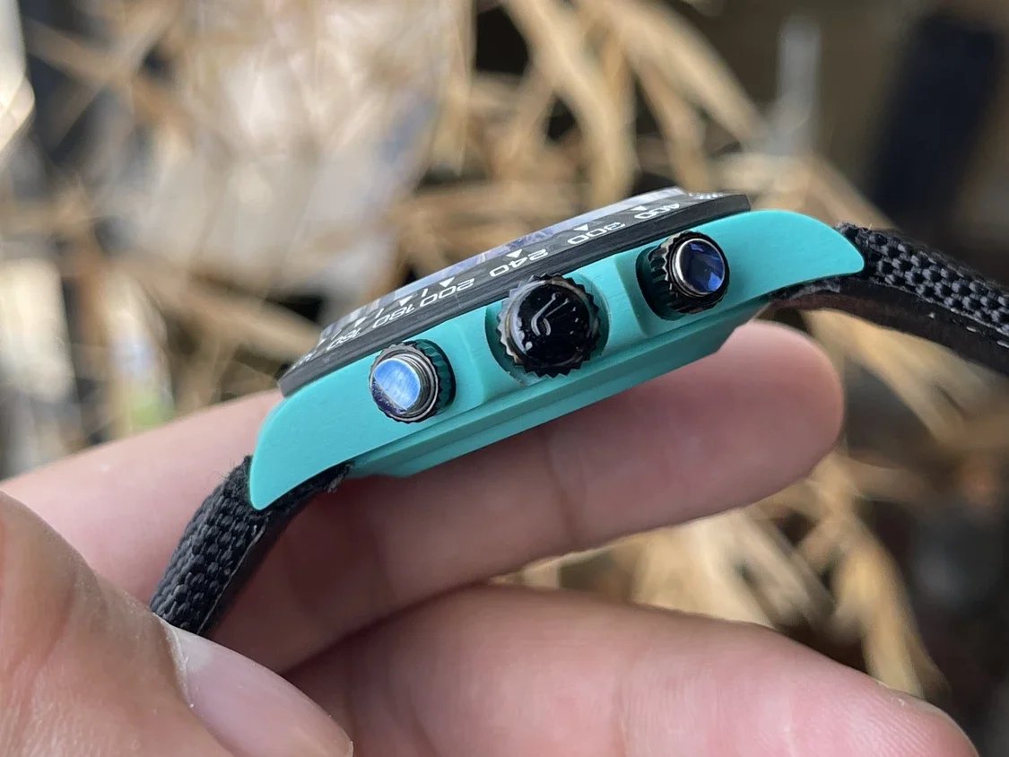 Rolex Cosmograph Daytona Series avec boîtier en fibre de carbone【Mouvement 4130 DIW Version modifiée】