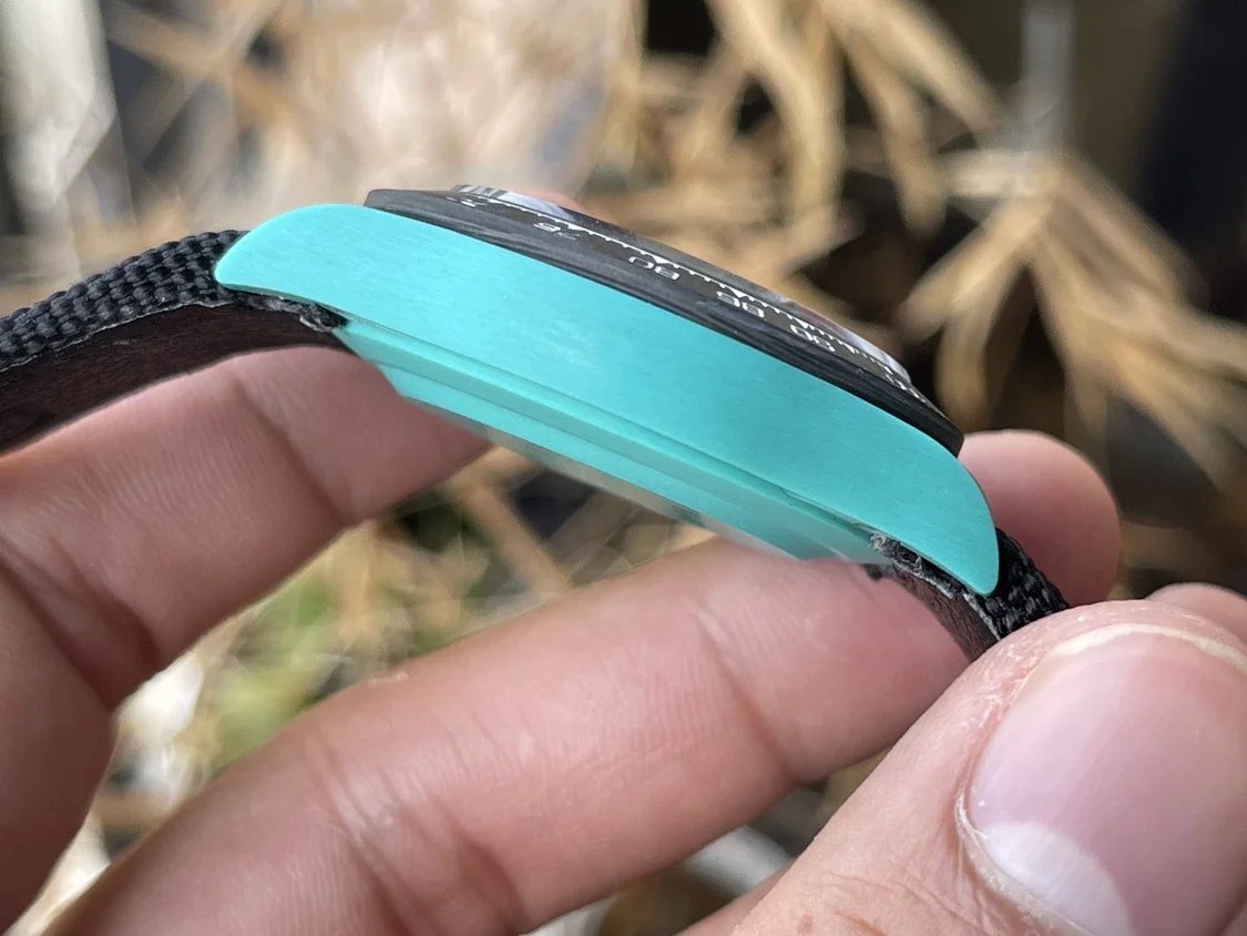 Rolex Cosmograph Daytona Series avec boîtier en fibre de carbone【Mouvement 4130 DIW Version modifiée】