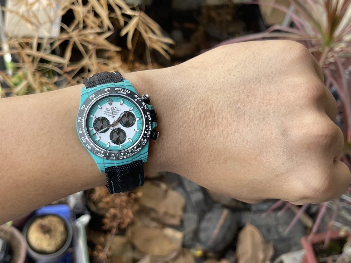 Rolex Cosmograph Daytona Series avec boîtier en fibre de carbone bleu 【Mouvement 4130 DIW Version modifiée】