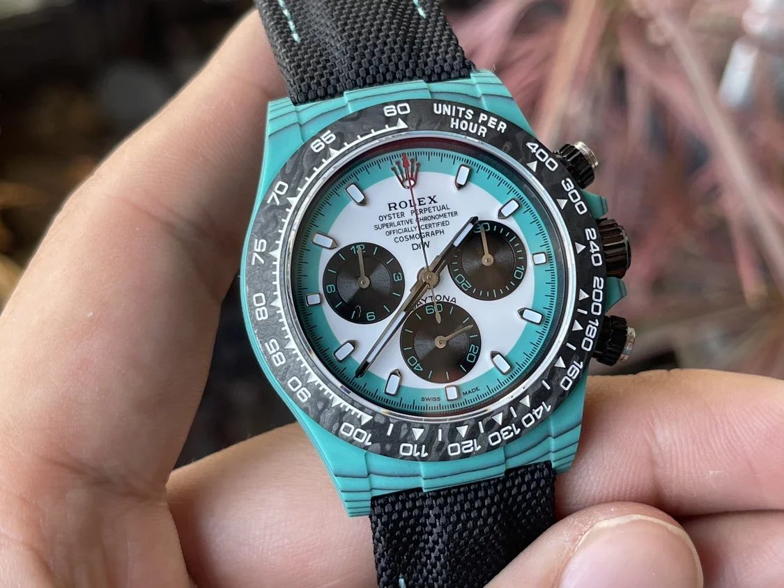 Rolex Cosmograph Daytona Series avec boîtier en fibre de carbone bleu 【Mouvement 4130 DIW Version modifiée】