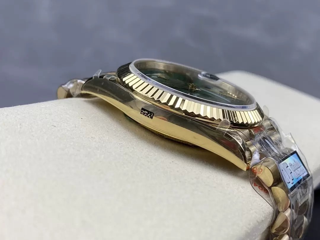 Rolex Day Date m228238 V5 40 mm QF Factory 1:1 Meilleure édition cadran vert lunette