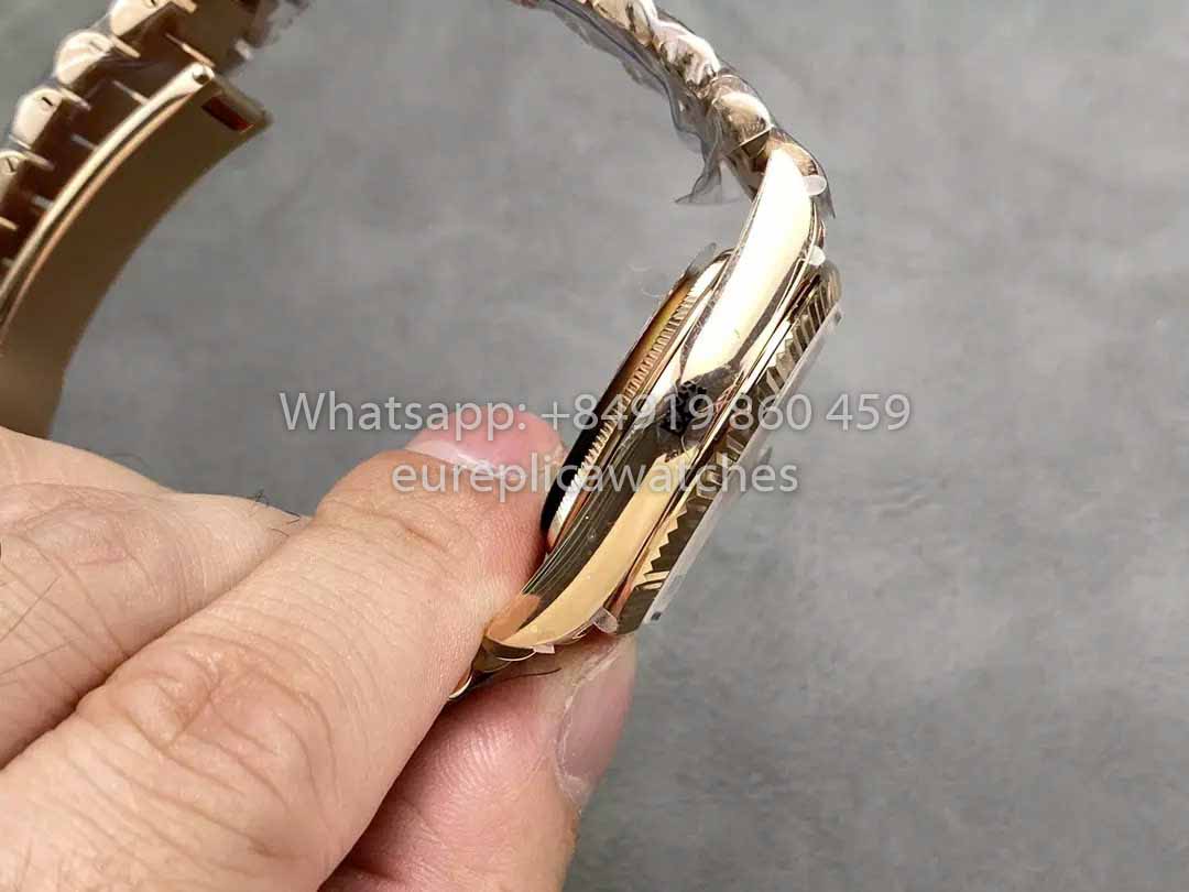 Rolex Day Date M128235-0075 Cadran à chiffres QF Factory 1:1 Meilleur clone Cadran chocolat Or rose