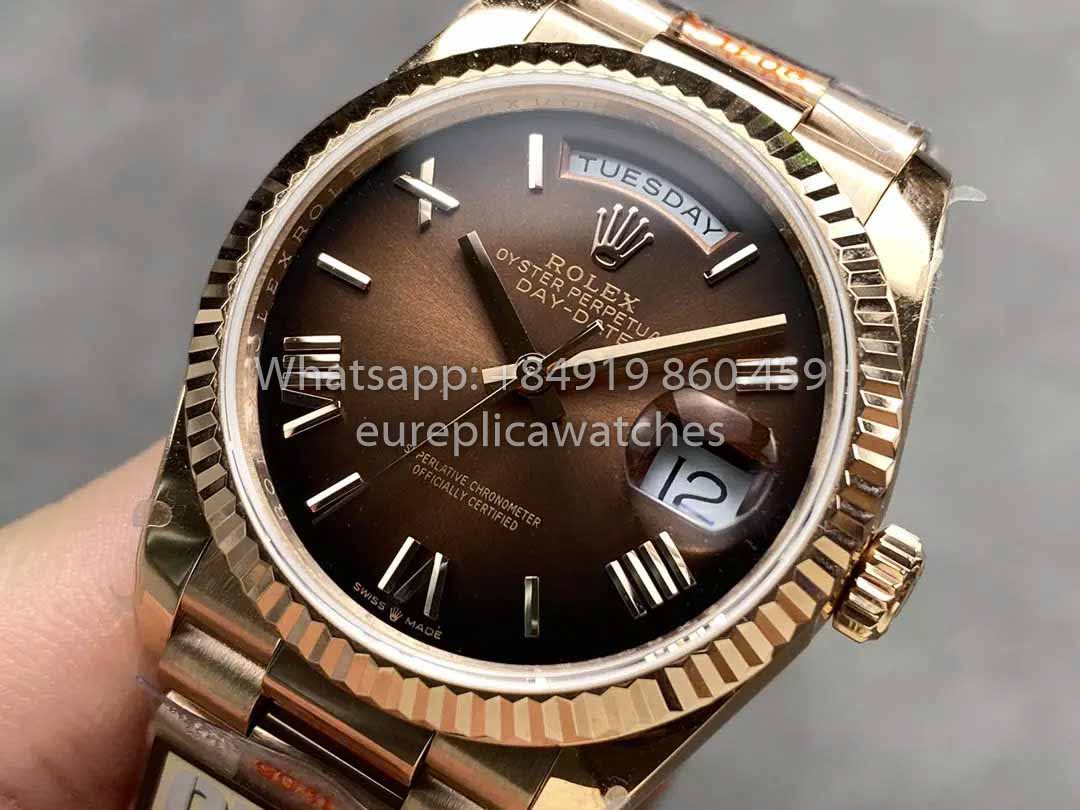 Rolex Day Date M128235-0075 Cadran à chiffres QF Factory 1:1 Meilleur clone Cadran chocolat Or rose