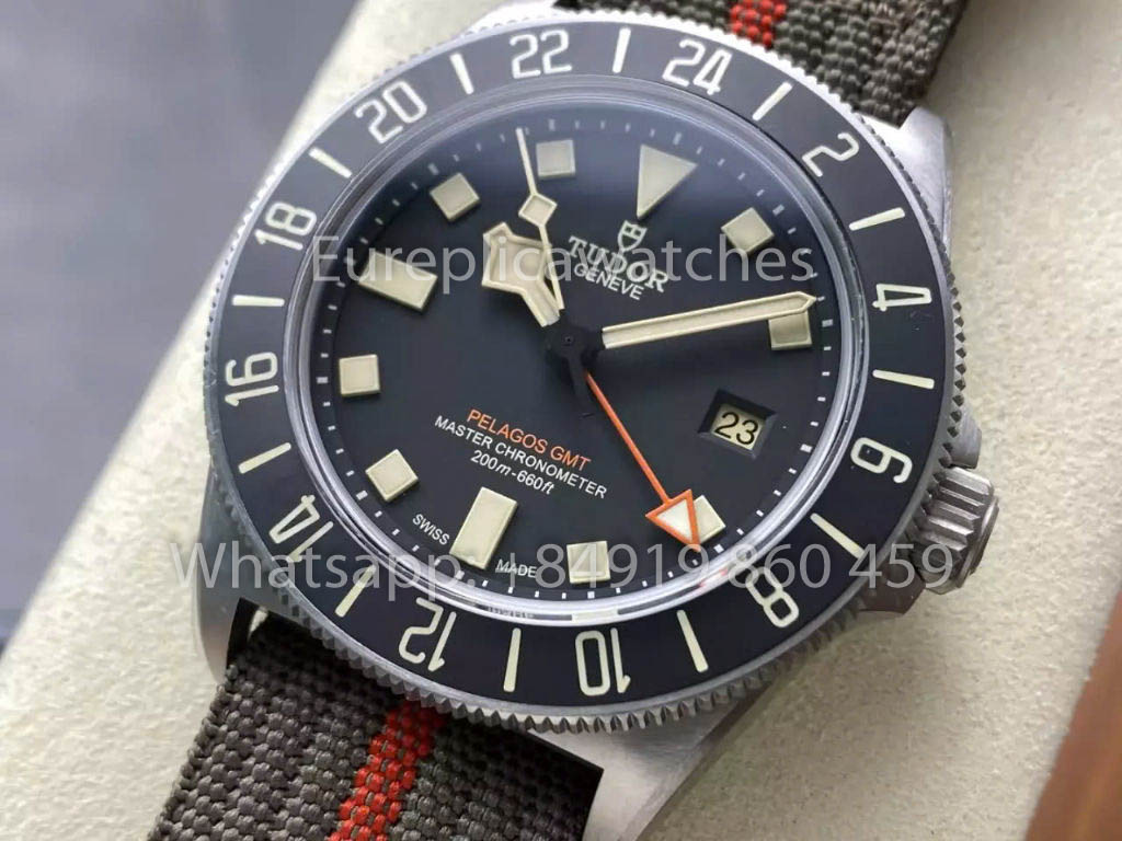 Tudor Pelagos FXD GMT Titanium M2542G247NU M+ Factory 1:1 Meilleur clone Cadran noir