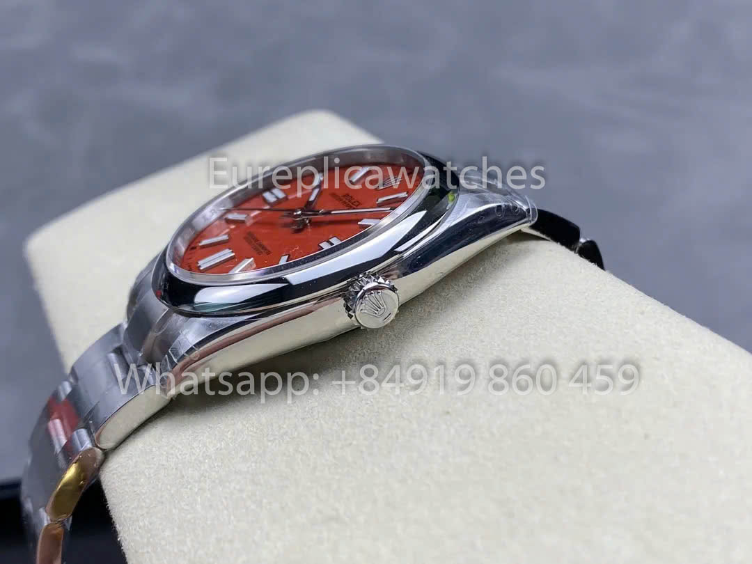 Rolex Oyster Perpetual M124300-0007 41MM 1:1 Best Clone VS Factory Red Dial