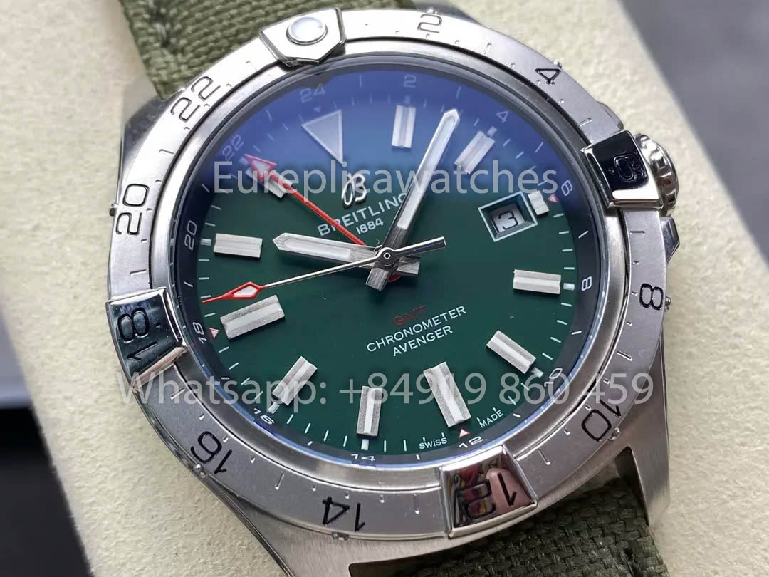 Breitling Avenger Automatic GMT 44 BLS Factory 1:1 Bester Klon Grünes Zifferblatt Klettband