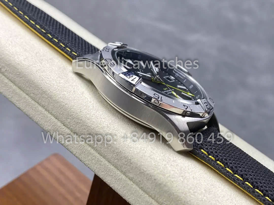 Breitling Avenger Automatique GMT 44 BLS Factory 1:1 Meilleur Clone Cadran Gris Bracelet Velcro