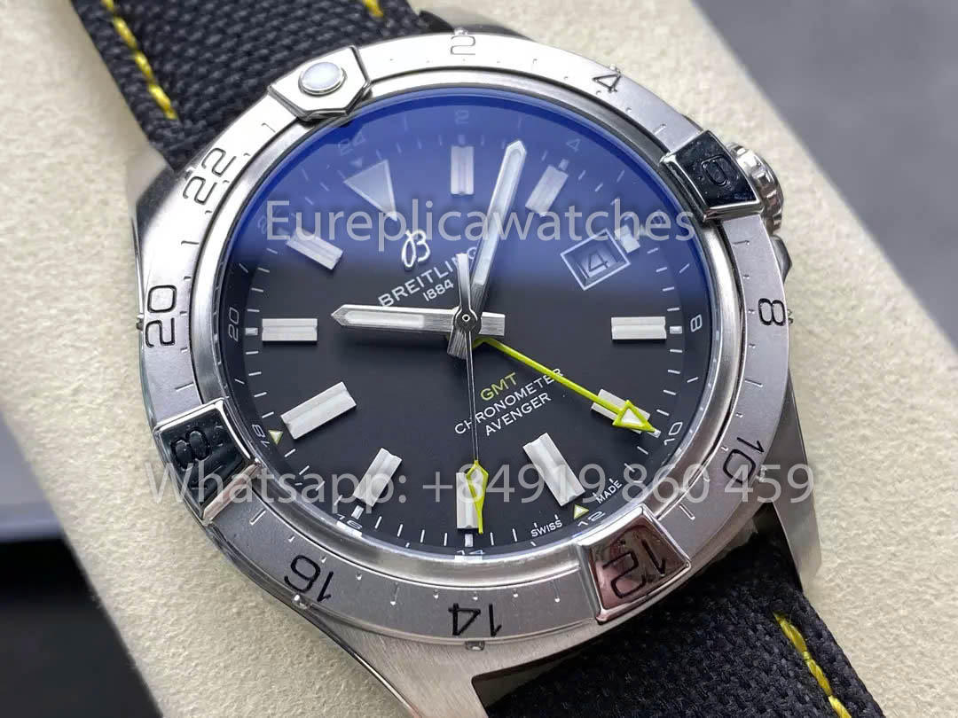 Breitling Avenger Automatique GMT 44 BLS Factory 1:1 Meilleur Clone Cadran Gris Bracelet Velcro
