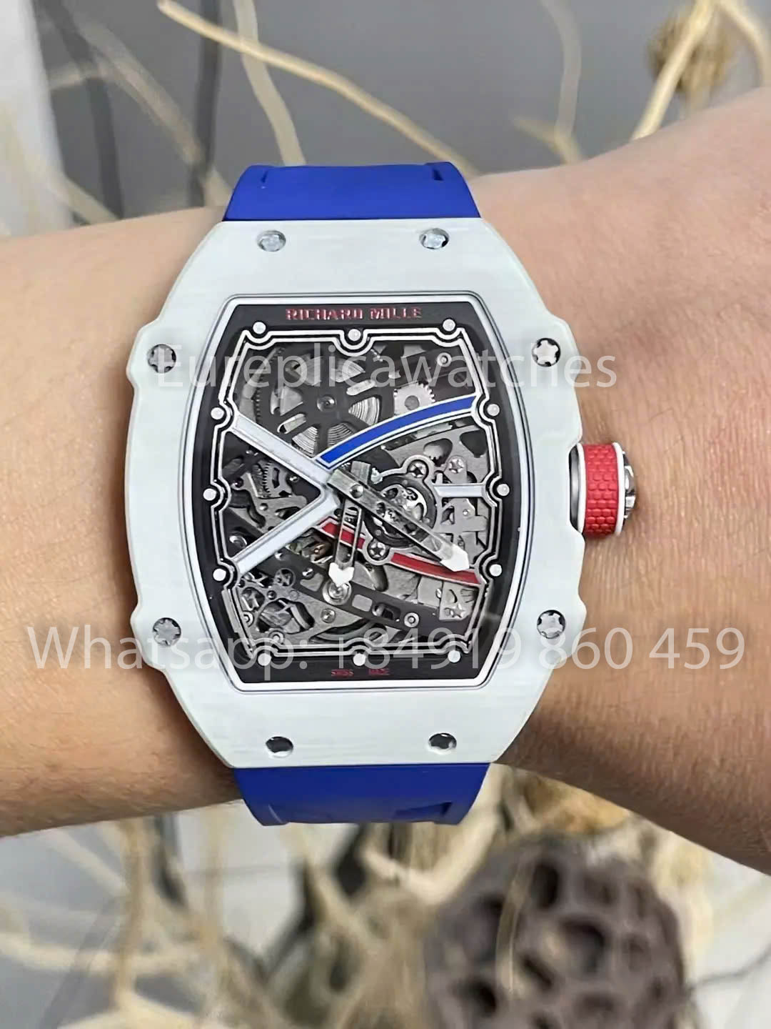 Réplique Richard Mille RM67-02 Blanc Carbone NTPT 1:1 Meilleur Clone V5 Version la plus récente