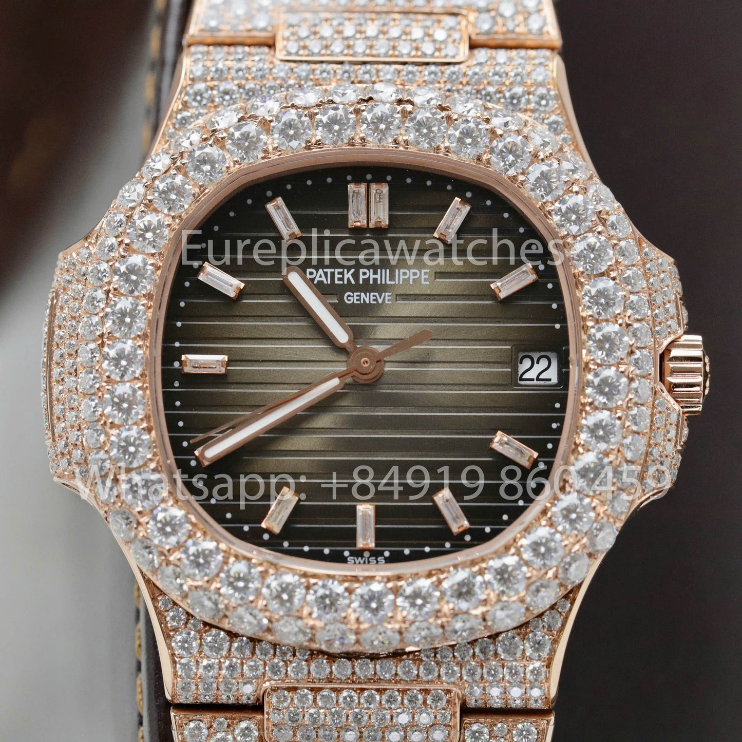 Patek Philippe Nautilus 5711 Full Iced Out – 1:1 Bester Klon Grünes Zifferblatt