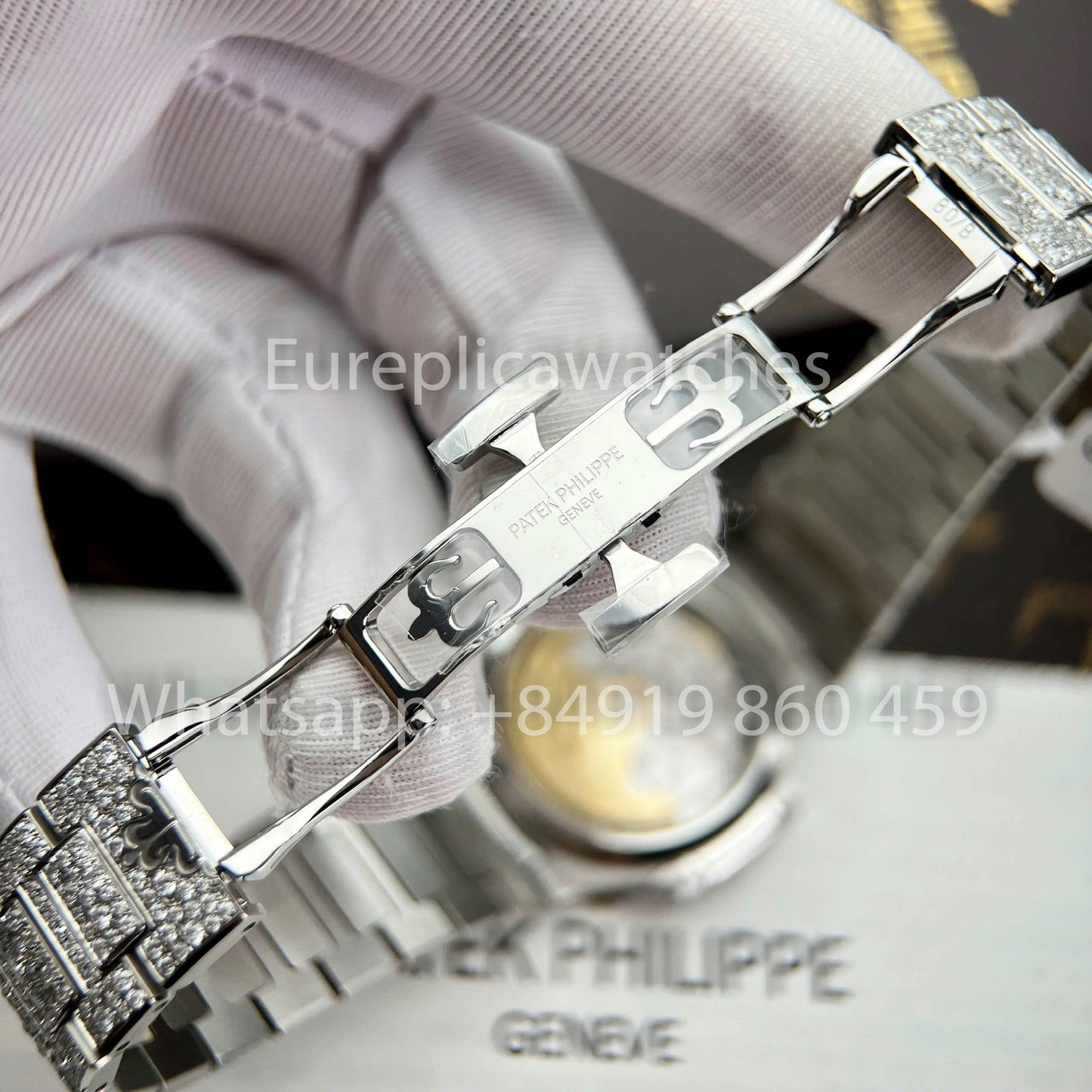 Patek Philippe Nautilus 7118/1450G-001 Full Iced Out – 1:1 Beste Clone Custom Watch