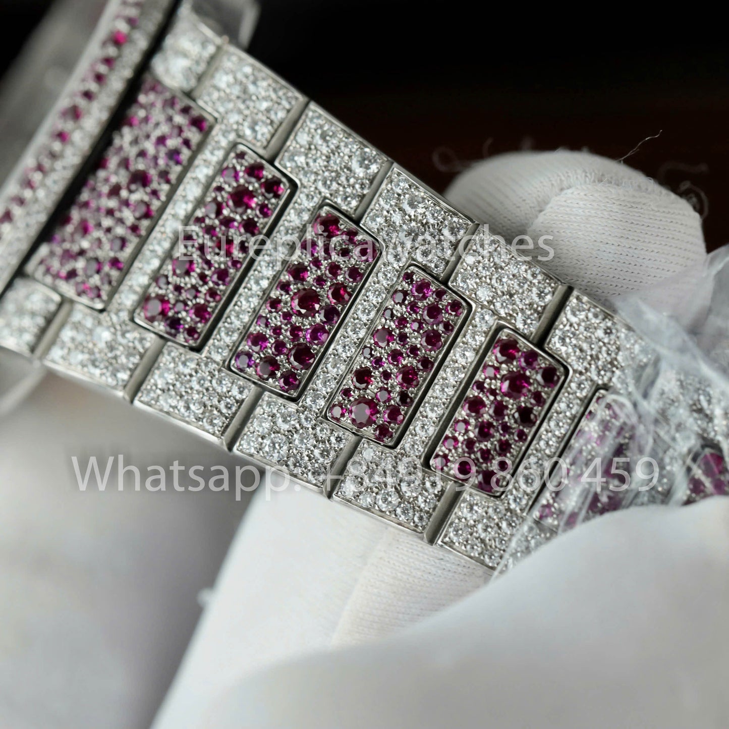 Patek Philippe Nautilus 7118 Full Iced Out – 1:1 Bester Klon lila Rubin Saphir