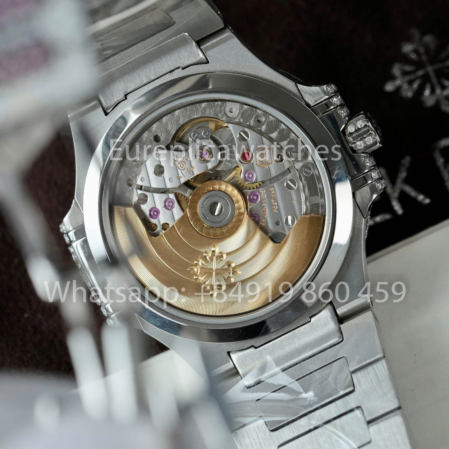 Patek Philippe Nautilus 7118 Full Iced Out – 1:1 Bester Klon lila Rubin Saphir