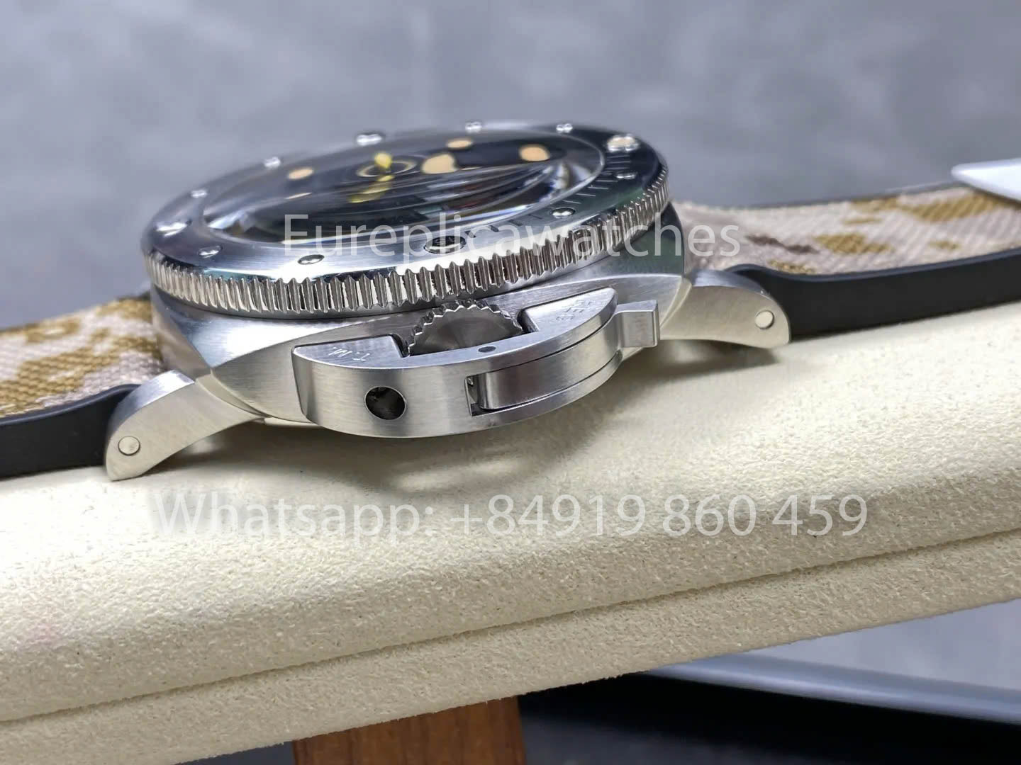 Panerai Submersible Panerai PAM1518 44mm 1:1 Best Clone VS Factory