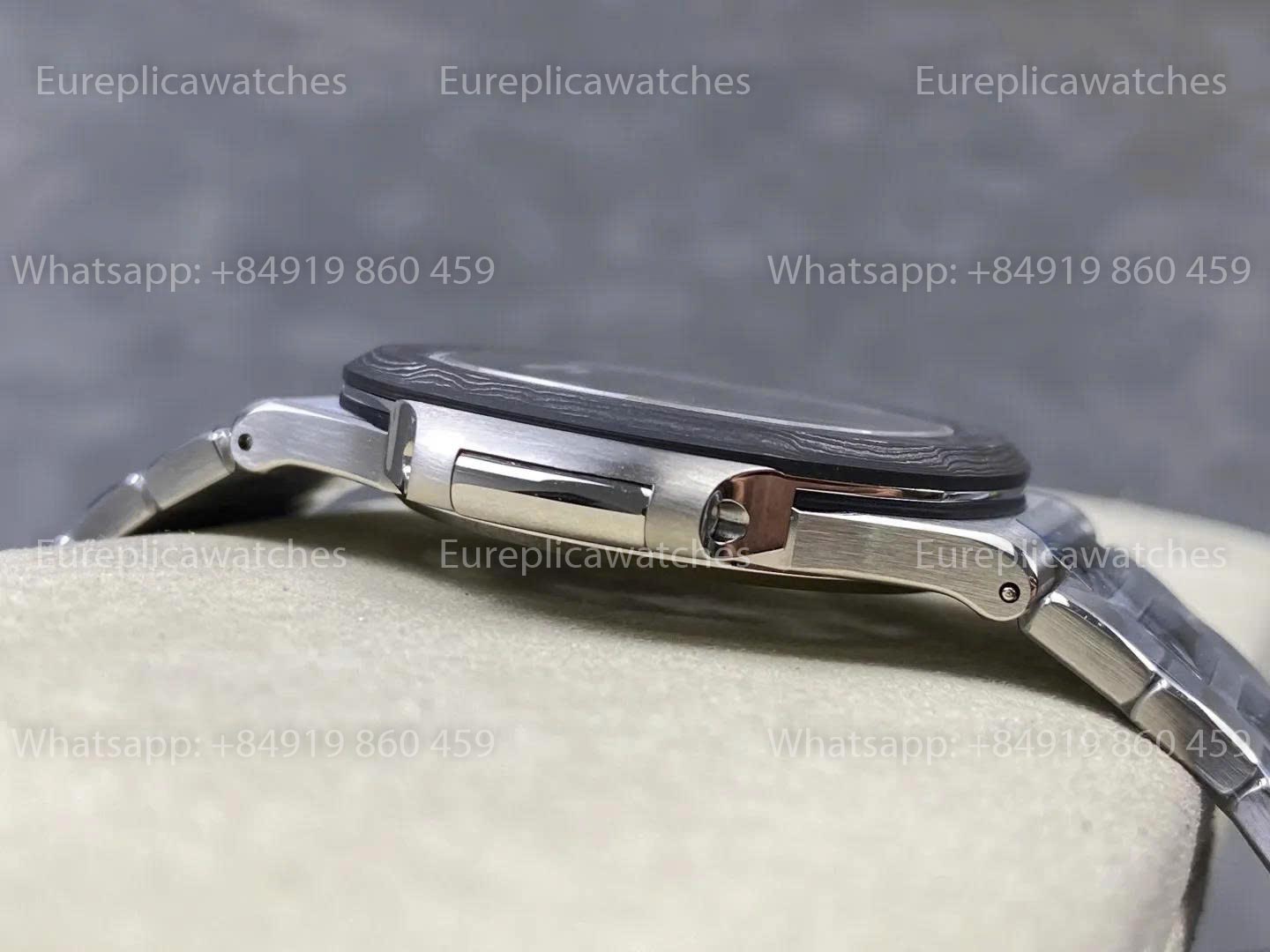 Diw Factory - Artisans de Genève Maßgefertigte Nautilus 5711