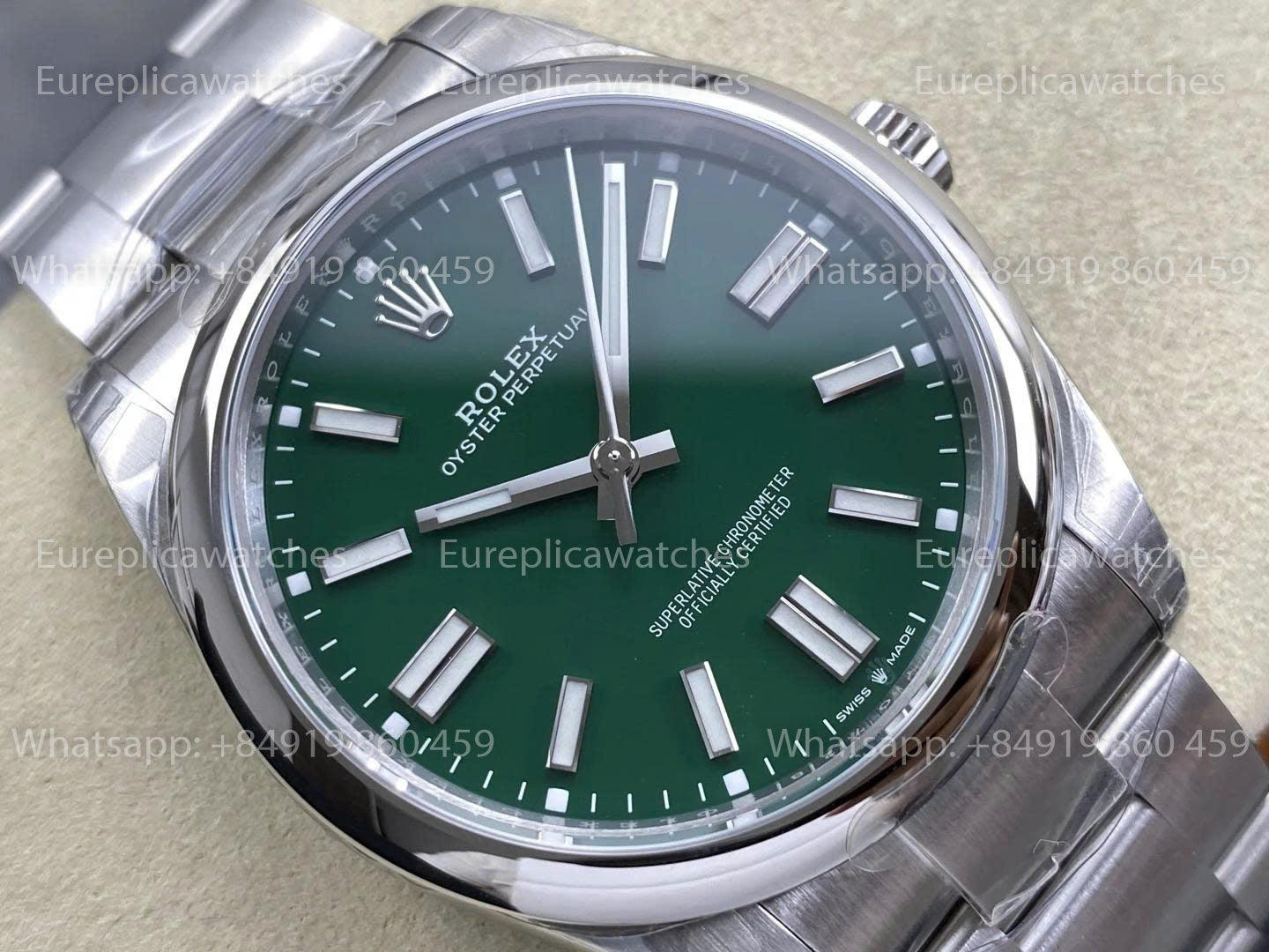 VS Factory - Rolex Oyster Perpetual M124300 41MM Cadran vert Mouvement VS 3235