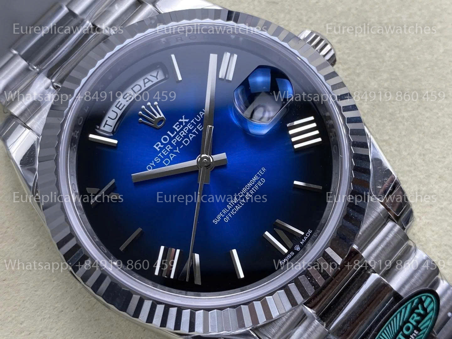 RC Factory - Rolex Day-Date 40 mm Or Blanc M228239-0007 Cadran Bleu